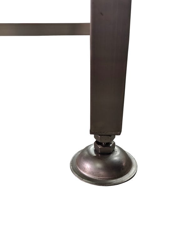VM Table - Image 6
